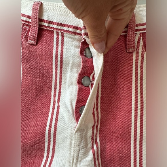Frame Denim Le Cutoff Shorts in Fiery Stripe (Size 27) - Picture 3 of 8